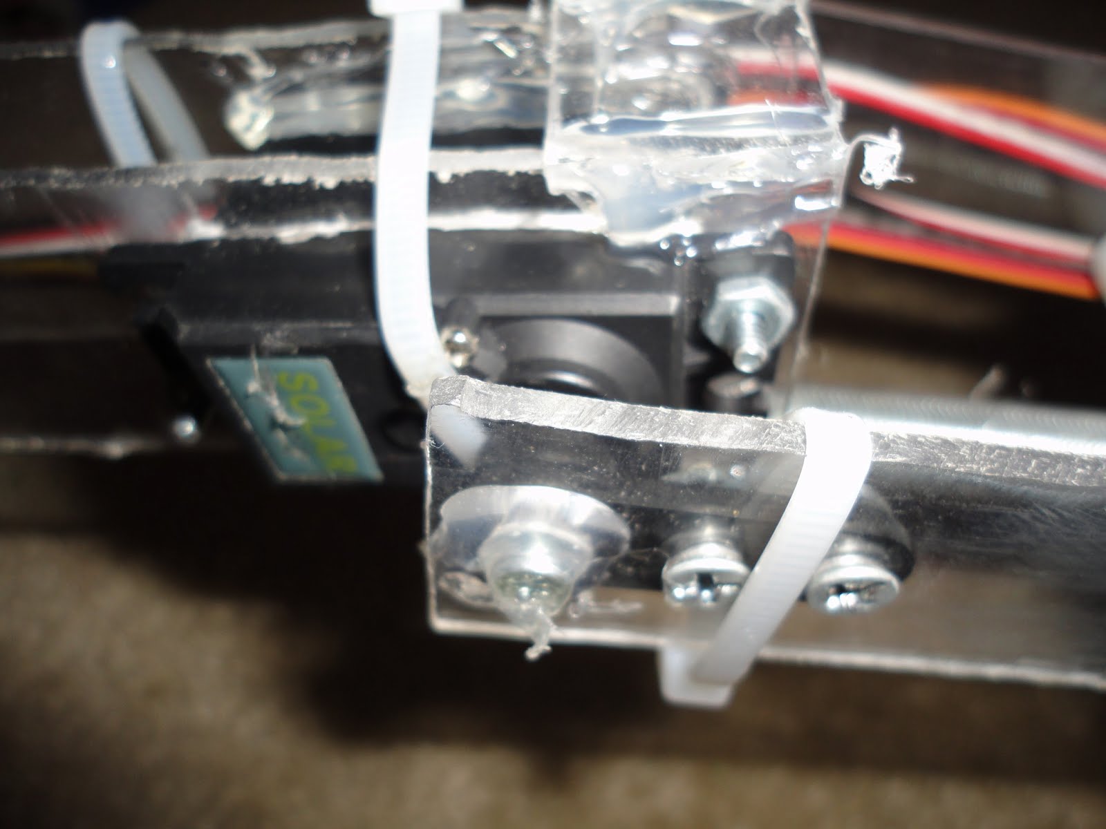 Robot arm elbow and forearm construction